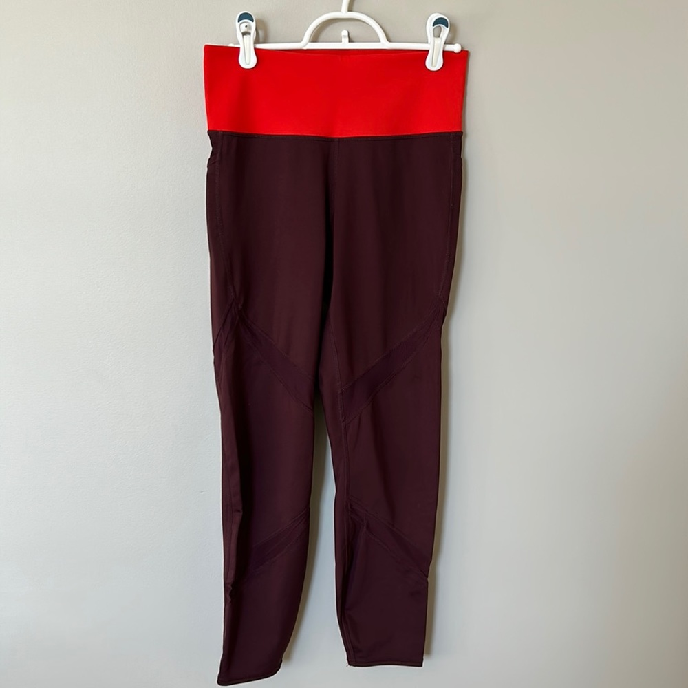 Athleta Women’s Tenacity Tight
